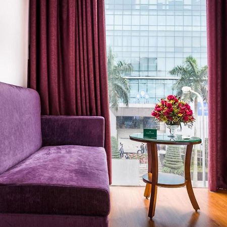OYO 1162 Tu Sakura Hotel Hanoi Bagian luar foto