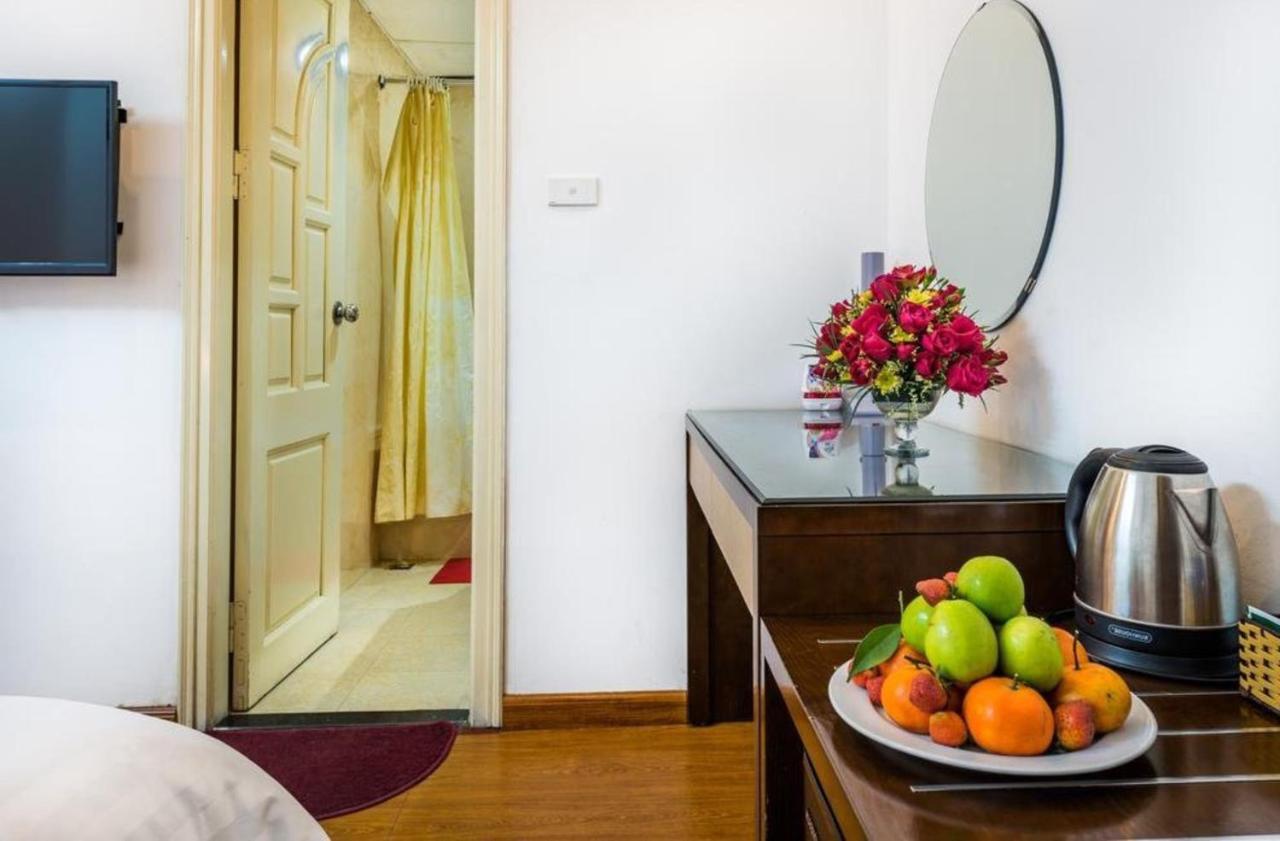 OYO 1162 Tu Sakura Hotel Hanoi Bagian luar foto