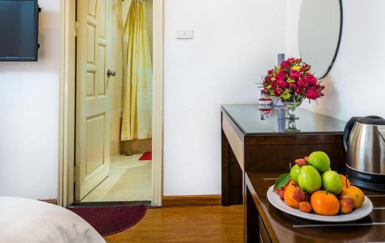 OYO 1162 Tu Sakura Hotel Hanoi Bagian luar foto
