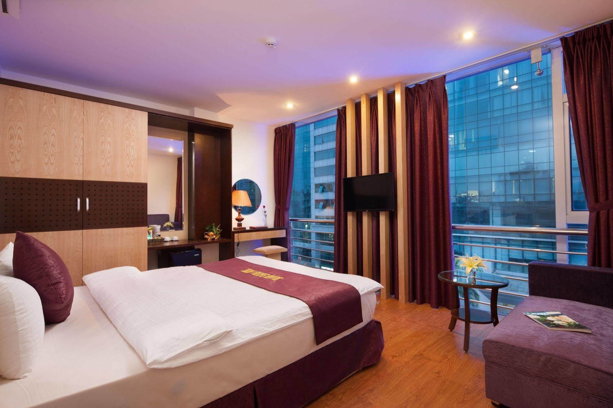 OYO 1162 Tu Sakura Hotel Hanoi Bagian luar foto